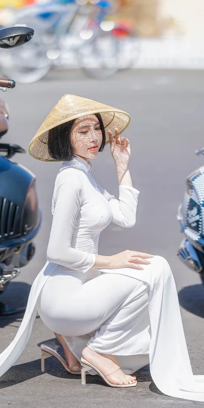 Áo dài trắng nón lá đằm thắm [HP09WN]