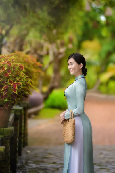 Áo dài trắng rửa mắt với ảnh mộc mạc [NCTC8M]