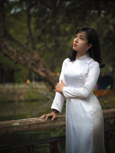 Rửa mắt với ảnh áo dài trắng sang trọng [H0UFNT]