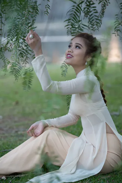 Ảnh áo dài trắng rạng rỡ [AWEX7C]