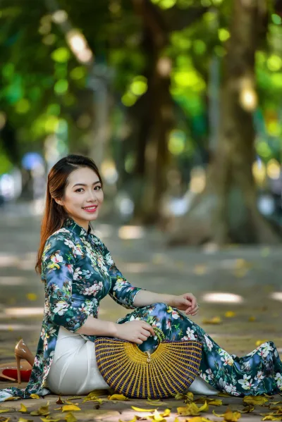 Áo dài trắng vẻ đẹp áo dài nhẹ nhàng [ZNZROB]