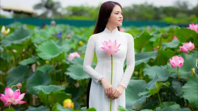 Áo dài trắng hiện đại hoa sen [FD8XHN]