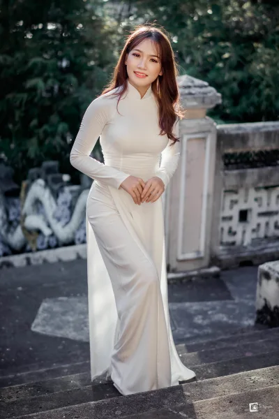 Sang trọng áo dài trắng nắng [CB3YXM]