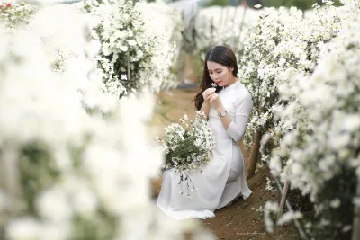 Áo dài trắng ảnh hoa tinh khôi [B0MFDF]