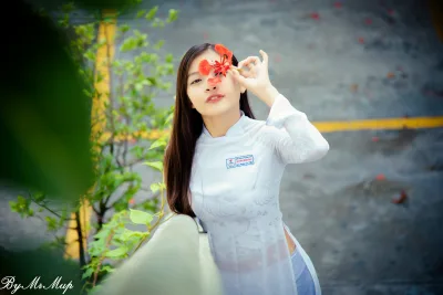 Thanh tao áo dài trắng nữ sinh [7FKZ9P]