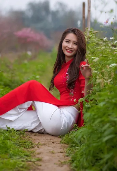 Bộ ảnh áo dài đỏ tuyển chọn [S8C4UL]