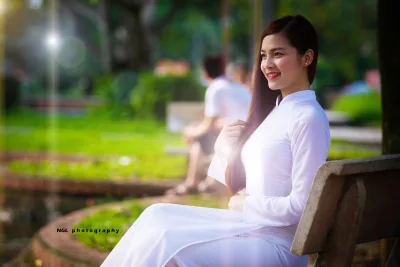 Áo dài trắng hài hòa nữ sinh [D7MERQ]