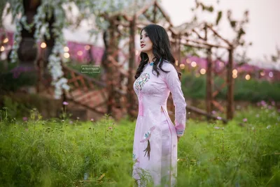 Thanh xuân áo dài hồng đồng cỏ [QDPR0W]