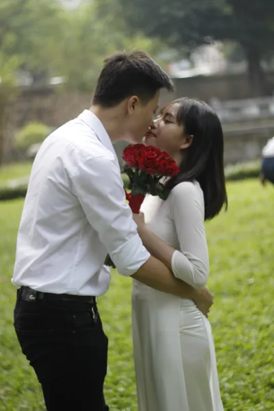 Yêu kiều áo dài trắng kỷ yếu [A4JF5Y]