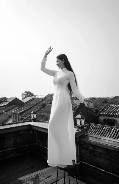 Duyên thầm áo dài trắng trắng đen [VWXECH]