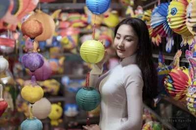 Áo dài trắng hình nền đón tết nhẹ nhàng [XUUXMY]