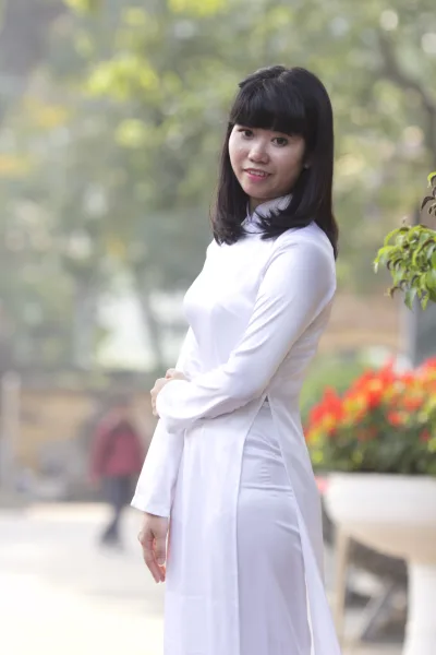 Áo dài trắng ảnh nền thanh xuân [OGITBZ]