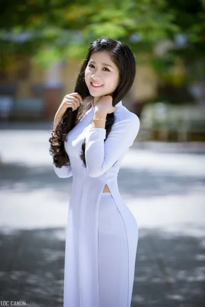 Nét đẹp áo dài áo dài trắng trang nhã nữ sinh [GZUNUU]