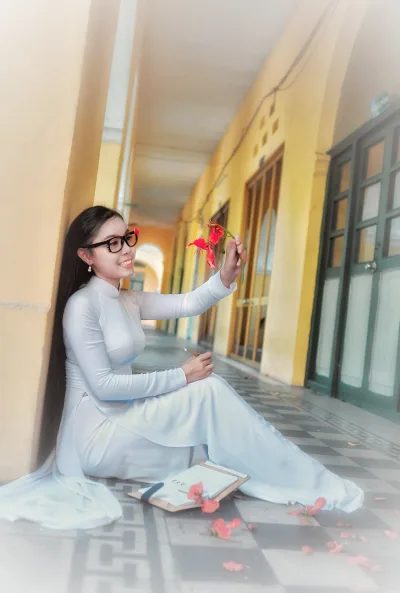 Áo dài trắng rửa mắt với ảnh lớp học vẻ đẹp Việt Nam [LBQO0U]