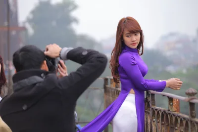 Áo dài trắng thanh lịch [2Q58I3]