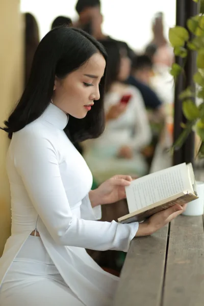 Hình ảnh áo dài trắng nét Việt nuột [WHKUSE]