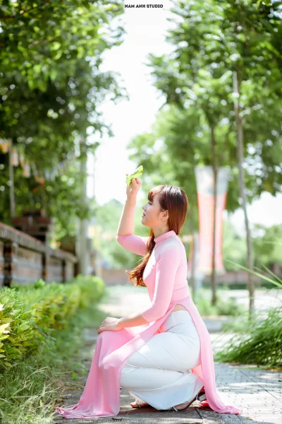 Thanh nhã áo dài hồng [UVJGCZ]
