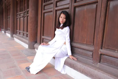 Áo dài trắng tinh khôi lễ chùa [AFCQ5N]