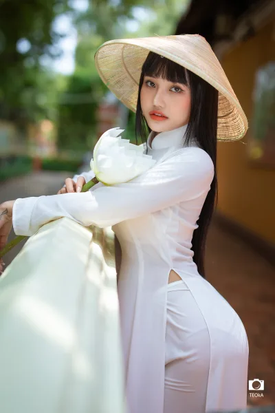 Áo dài trắng tà áo dài hoa nữ tính [10D8JP]