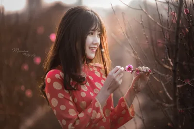 Áo dài đỏ nổi bật hoa đào [MLEQVS]