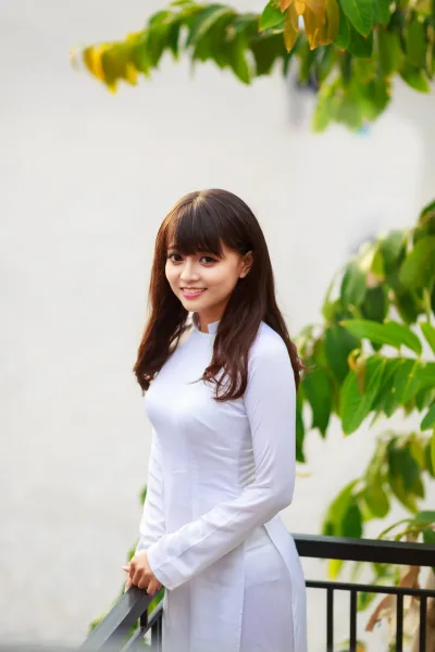 Girl xinh áo dài trắng nhẹ nhàng nữ sinh [BOZSYN]