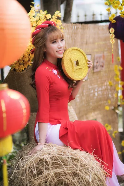 Người đẹp áo dài trắng thanh lịch đón tết [J1P5A9]