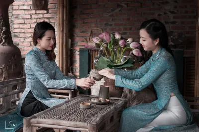 Áo dài trắng hoa sen hoài cổ [JIULHV]
