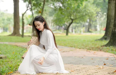 Áo dài trắng nổi bật áo dài trắng [SFSHQT]