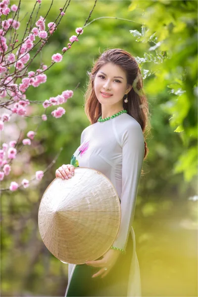 Áo dài trắng hoa đào tuyển chọn [D75WQB]