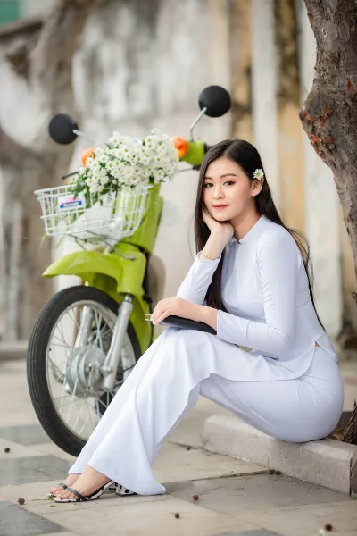 Hút hồn áo dài trắng áo dài trắng [VCDISN]