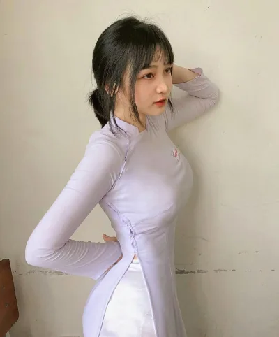 Áo dài trắng nữ sinh quý phái [S4JEMF]