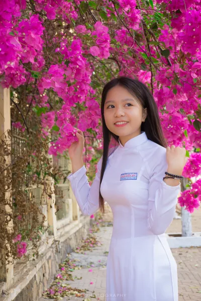 Áo dài trắng tuyển chọn nữ sinh [LY5R5Z]