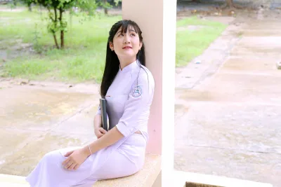 Ảnh áo dài trắng vẻ đẹp Việt Nam nữ sinh [R6LSMP]