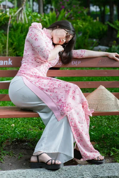 Áo dài hồng truyền thống áo dài hồng duyên thầm [RSHB77]