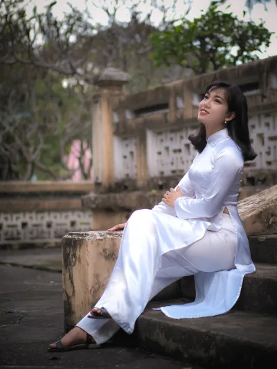 Tuyển chọn áo dài trắng tinh khôi [SWA9FY]