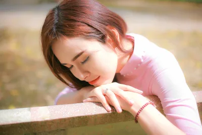 Áo dài trắng hút hồn [TPVLMU]