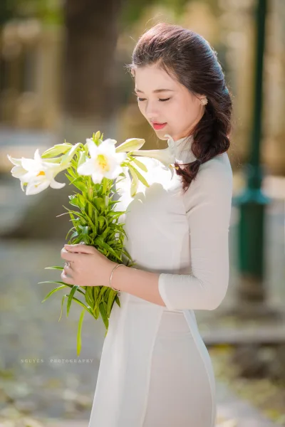 Áo dài trắng tinh tế tinh khôi [LMLMBZ]